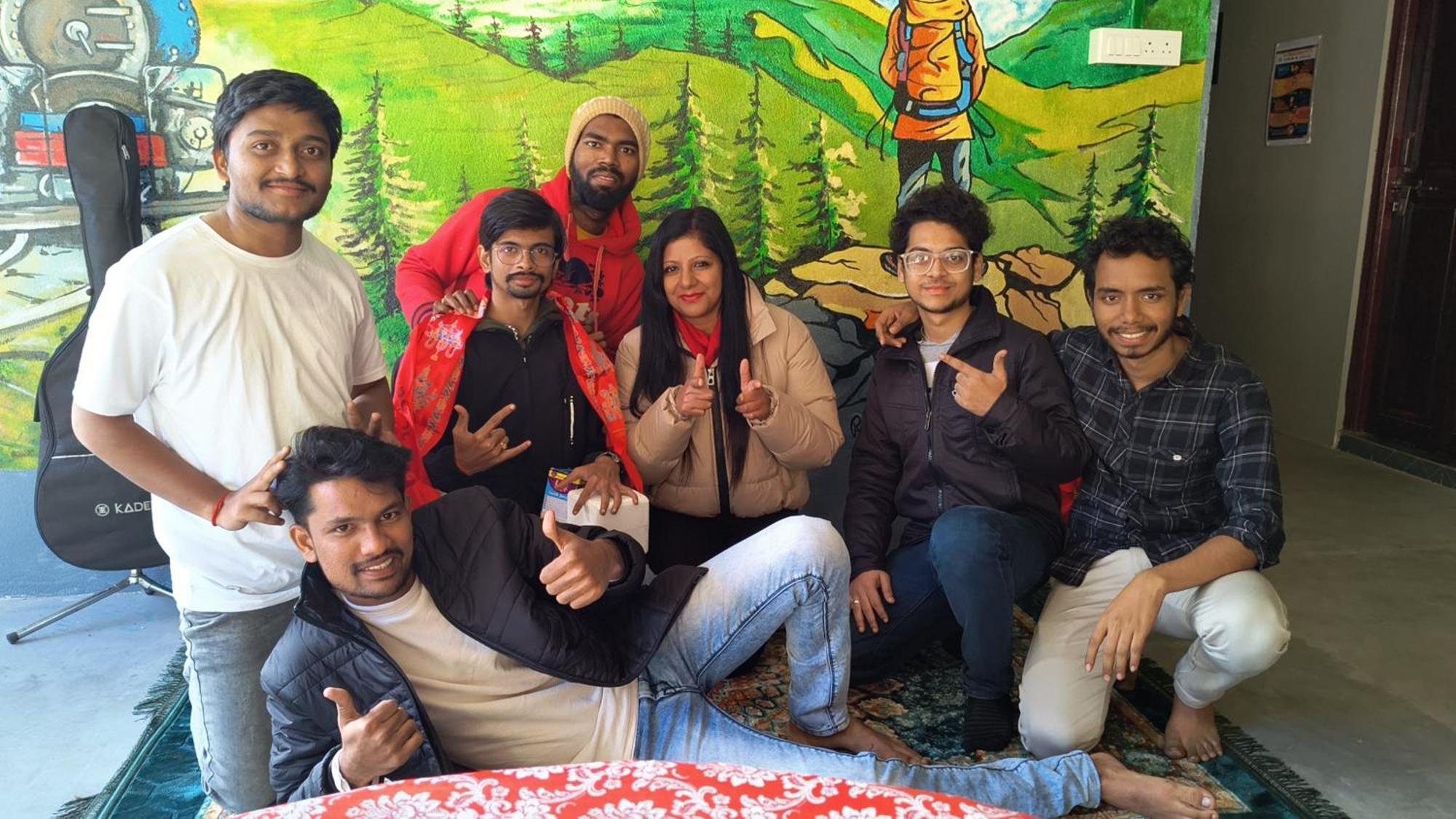 Pathi Bunkers Hostel Darjeeling  Ngoại thất bức ảnh