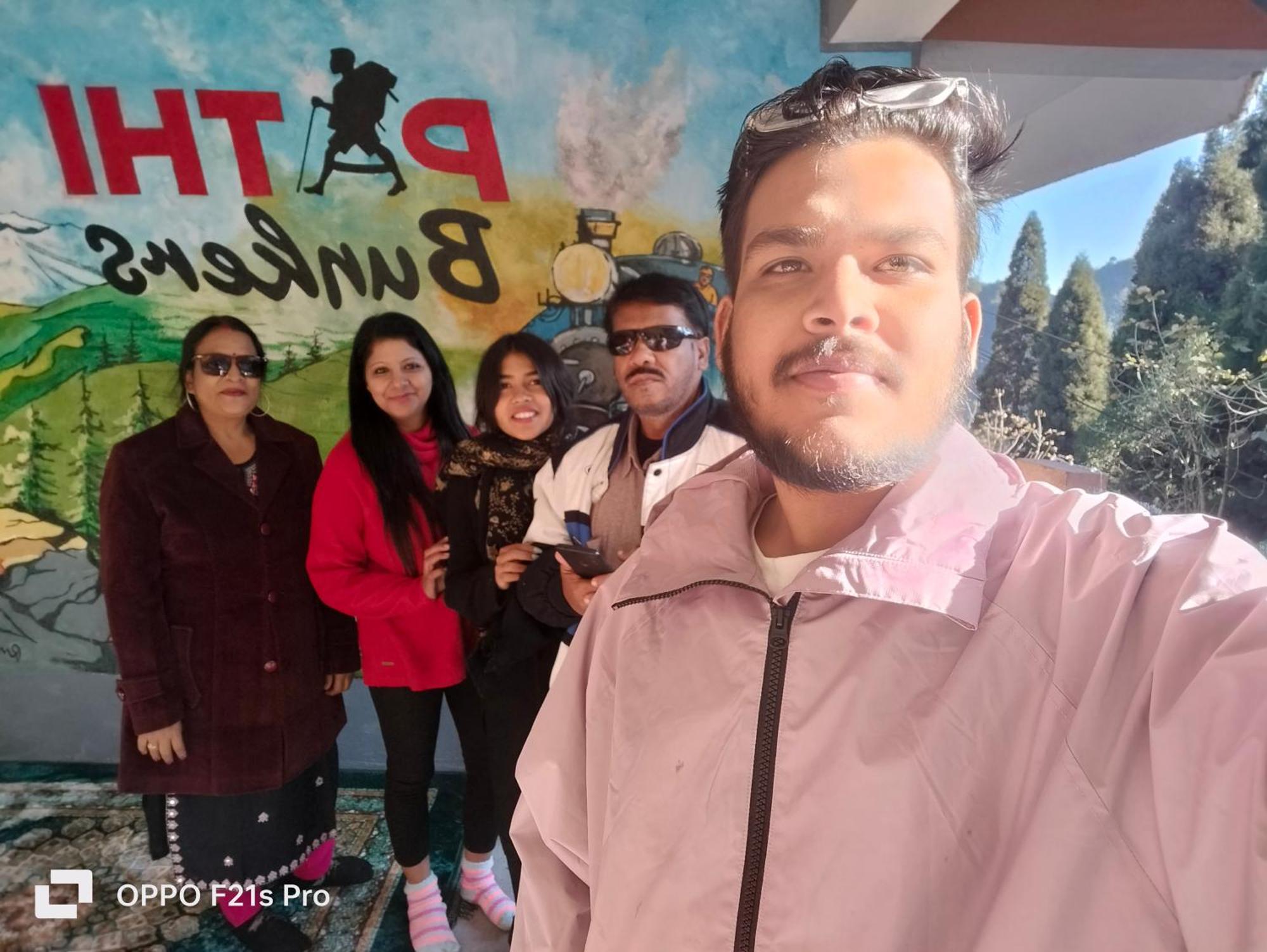 Pathi Bunkers Hostel Darjeeling  Ngoại thất bức ảnh